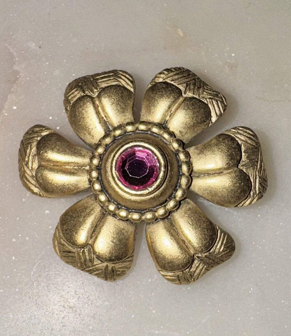 Vintage New Pro Flower Pink Center Brooch Pin Estate Jewelry